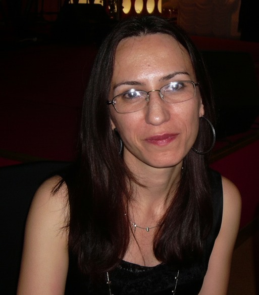 Gamze Bayram - Tasarım ve Yaratıcı Danışmanlık Uzmanı